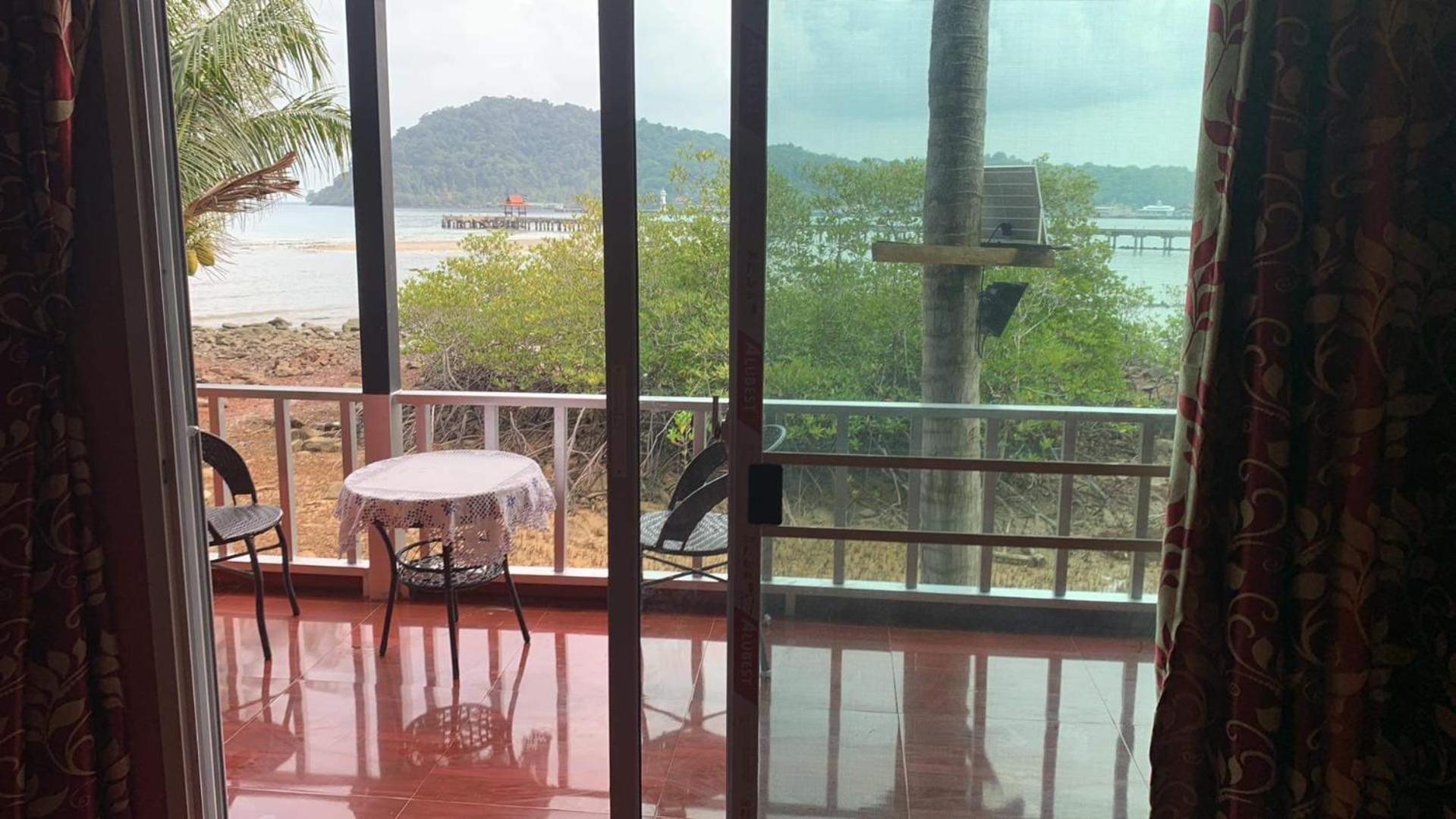 Rasta View Bangalows Homestay *